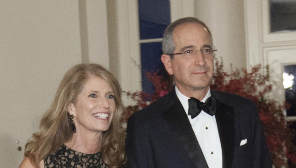 Comcast's Brian Roberts (right) and wife Aileen